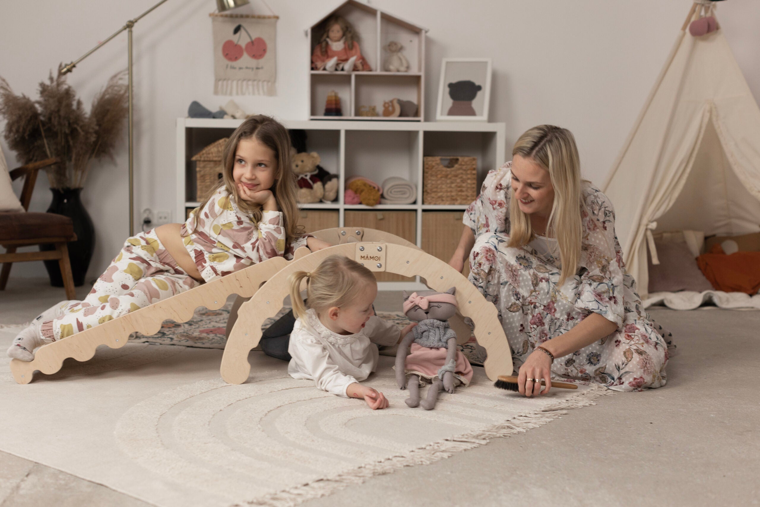 Indoor climbing frame for toddlers, Wooden Montessori climbing frame age 1-3